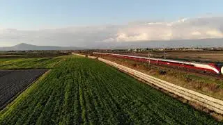 E402.107 al traino dell'ETR500.57 guasto in transito a Villa Literno