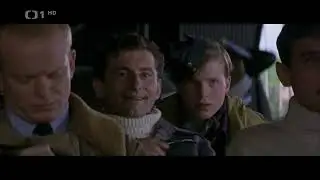 Tmavomodr&yacute; svět (2001) - eskorta Kanaďanů