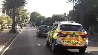 Middle Lane Driver Blocks Police