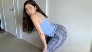 Hottest How to twerk tutorial 🍑 | TikTok to GOON