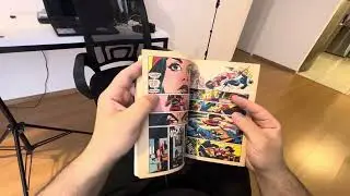 Lendo gibis cl&aacute;ssicos depois de um dia de trabalho 