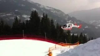Rettungshubschrauber Martin 1 versucht Landung am Hochk&ouml;nig (A)