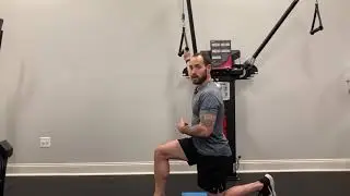 Half Kneeling Inline Chop (Cable)