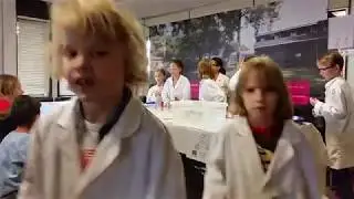 De onderzoekers bereiden zich voor bij het Hemlab!