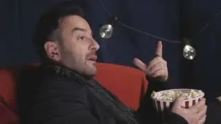 2019 &ndash; Tom Hidvegi mit Popcorn im Interview | Creative Week 2019 presented by ADC & ZHdK
