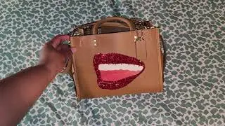 What's in my bag?||What Fits? - Coach: Rogue 25