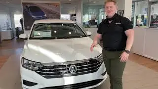 Eric Senff highlights SAFETY FEATURES of the new 2021 Volkswagen Jetta at Serra VW Traverse City.