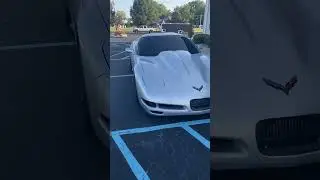 This beautiful C5 corvette modded out is a stunner #corvette #corvetteclub #americanmuscle #zo6 #v8