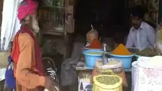 Bay Rozgar Marasi Ban Gaya Maklang