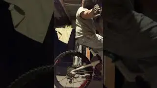 Testing the Fox DHX2 rear shock