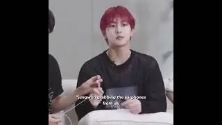jungwon taught jay was giving the earphones to him #jaywon #jay #jungwon #enhypen