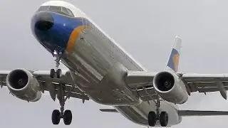 Lufthansa (Retro Livery) Airbus A321-231 D-AIDV LH 184 overhead landing at Berlin Tegel Airport
