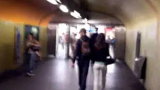 Metro -- RER - Charles de Gaulle Etoile