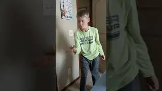 Hacky Top Spinning Top trick by Landon #spinningtop #spinningreels