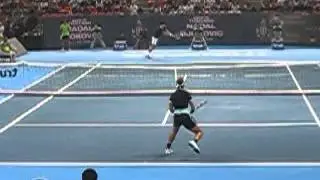 Djoke moves After Nadal hits the ball