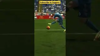 Best and Worst Save in 2 SECONDS😭                      #shorts #footballshorts #gamingshorts #fifa23