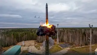 Putin&rsquo;s Hypersonic Gamble: Russia&rsquo;s New Weapon, Venezuela Tensions, and the Ukraine War&rsquo;s Escalation