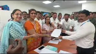 #vvcmc #election | #भाजपा की ओर से #महापौर पद के लिए दर्शना त्रिपाठी ने भरा पर्चा #shortsfeed 