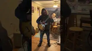 Epiphone Casino edge of breakup