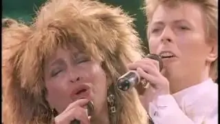 Tina Turner & David Bowie - Tonight (Live)