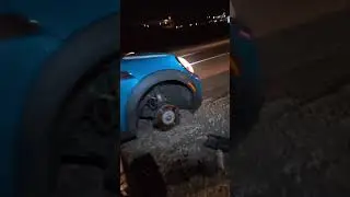 Changing a tire on a 2013 mini Cooper