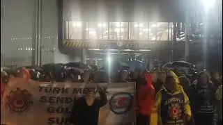 T&uuml;rk Metal FORD'daki eylemi vardiya &ccedil;ıkışı yaptı! Ford Otosan'da eylem var
