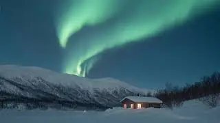30 Minutes Calm Ambient Music | Gentle Female Humming, Aurora Night