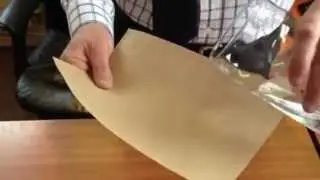 Demonstrates Waterproof Anti Slip Paper