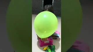 Balloon pump and balloon popping action#shortvideo