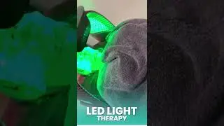 💡 LED Light Therapy in Action ✨we use LED light therapy as a safe, non-invasive solution to skin.