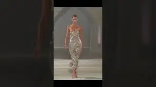 Sienna Cochrane for Oh Polly FashionShow  #fashion #fashiondesigner #vogueworld