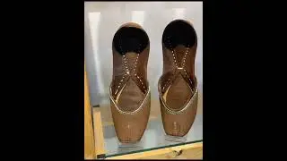 Stepping into a world of elegance with these vibrant Original Leather Punjabi Juttis.