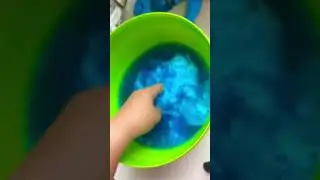 Bath bomb #clean #toysurprise #subscribe