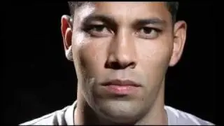 Andre Santos signs for Arsenal