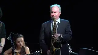 2019 Chelsea bridge  JOAN CHAMORRO, ÈLIA BASTIDA, ALBA ARMENGOU, CARLA MOTIS, SCOTT HAMILTON