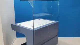 System NEM 155 - the hidden opening device for display cases