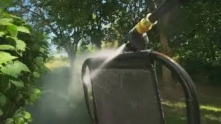 How to Pressure Wash a Lanai in Cape Coral, FL?