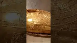 Golden sarcophagus of egyptian pharaoh 🇪🇬 | Egypt #egyptianpyramids#pharaoh#archeology#mummy#shorts