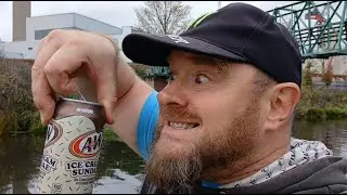 Lord's drinks reviews #1750 ~ A&W Ice Cream Sundae